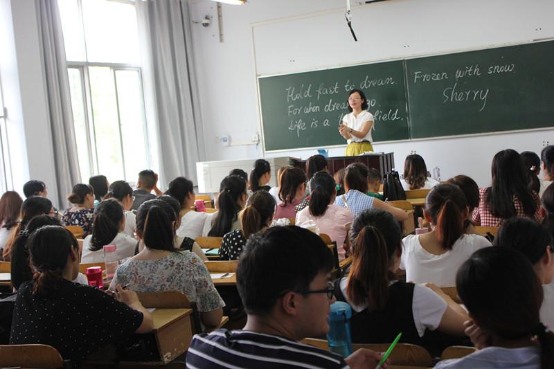 大学成人教育培训，重塑个人能力的必经之路